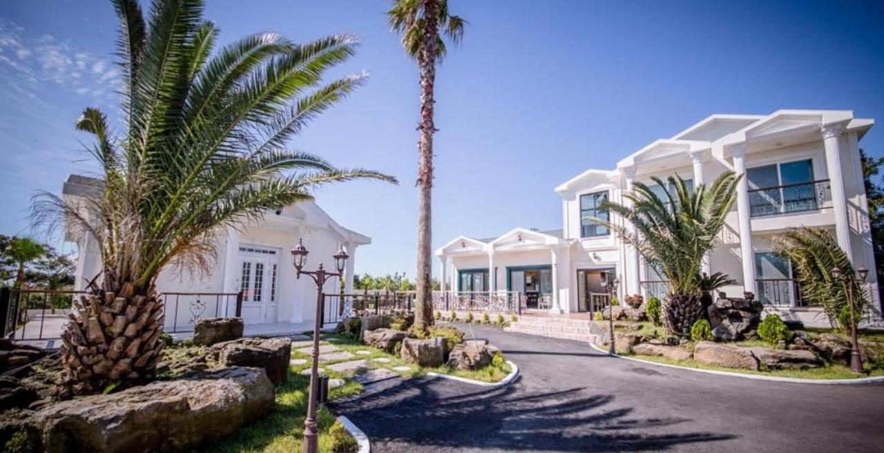 Jeju Washington Pension Seogwipo Exteriör bild